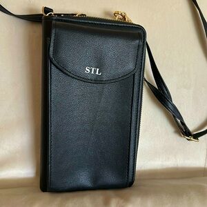 Black STL crossbody/clutch